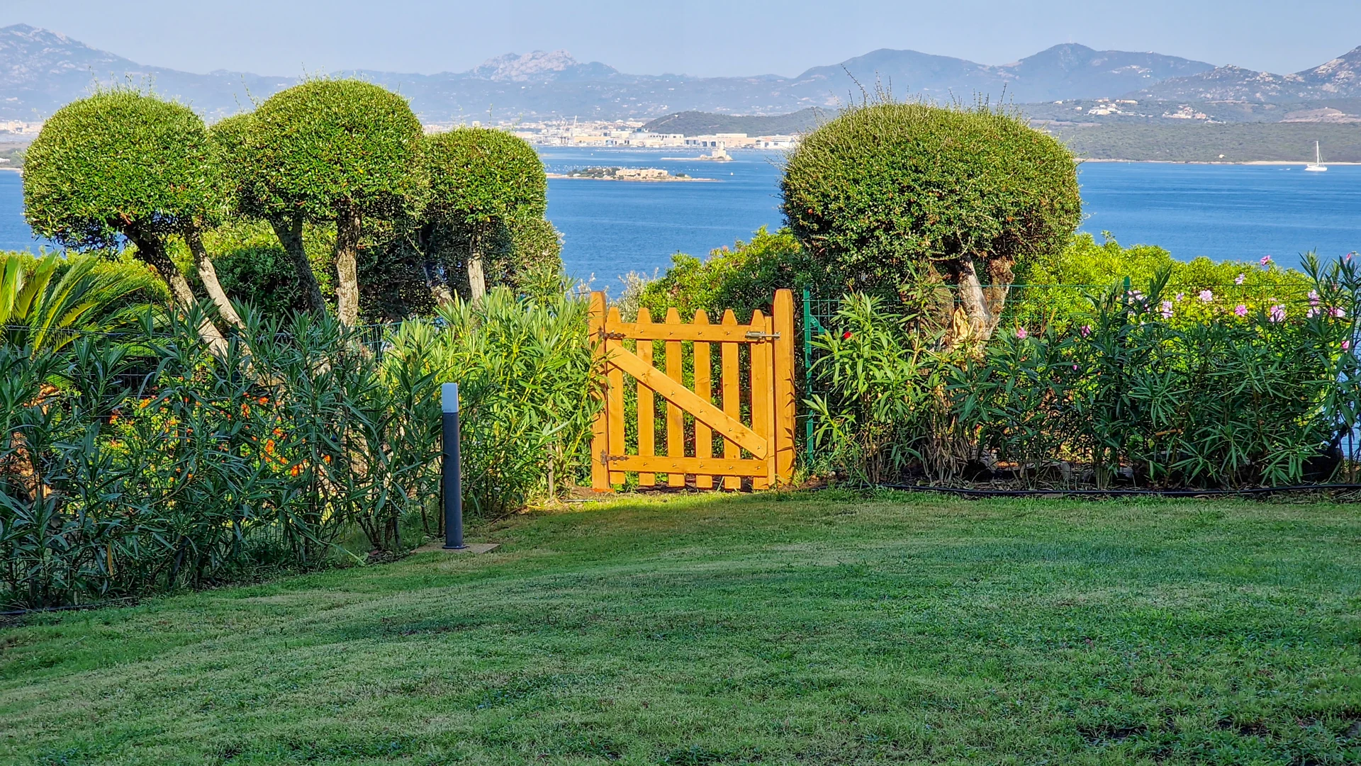Il cancello del giardino